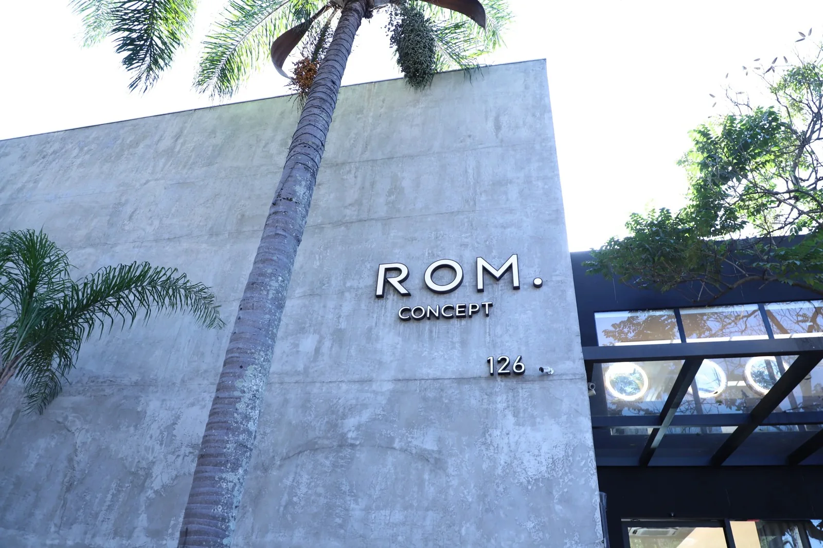 Fachada do ROM Concept — Av. Brasil, 126